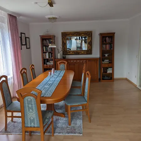 Gemutliches Haus In 아파트 *