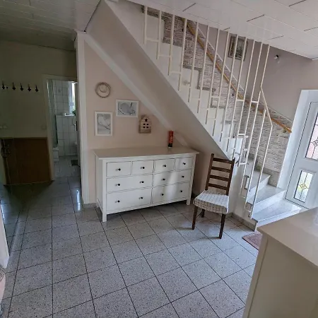 Gemutliches Haus In 아파트